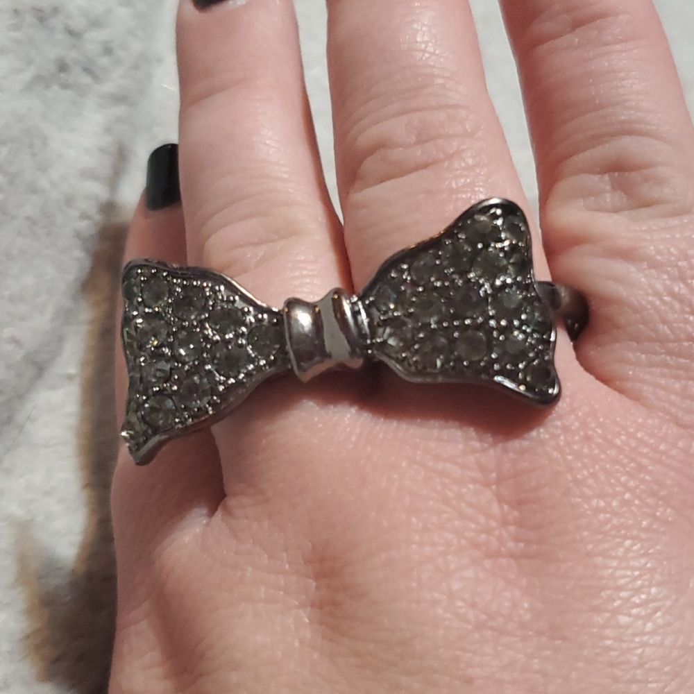 Bow ring